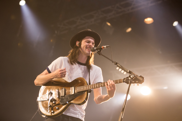 James Bay @ Lowlands 2015, foto 5, foto's door Dorien Goetschalckx - FrontView Magazine