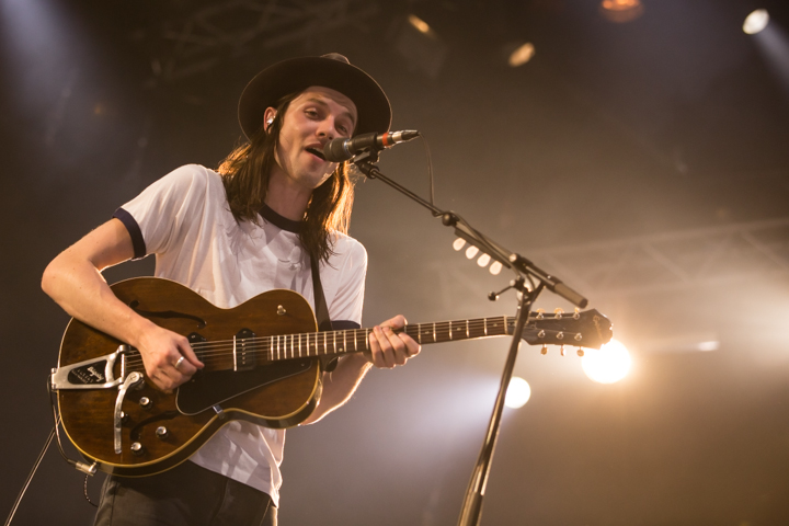 James Bay @ Lowlands 2015, foto 7, foto's door Dorien Goetschalckx - FrontView Magazine