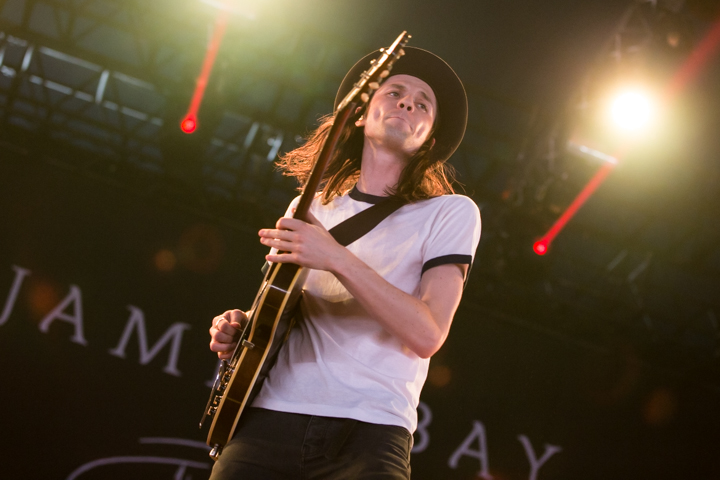 James Bay @ Lowlands 2015, foto 12, foto's door Dorien Goetschalckx - FrontView Magazine