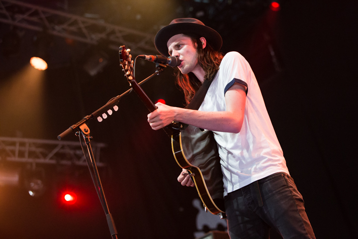 James Bay @ Lowlands 2015, foto 15, foto's door Dorien Goetschalckx - FrontView Magazine