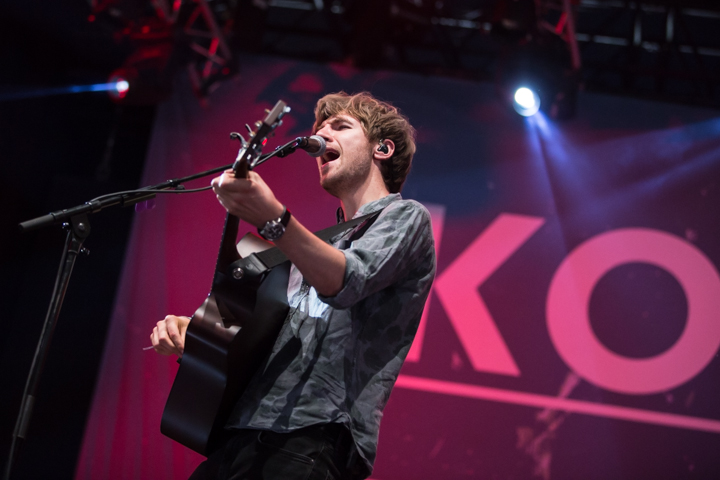Kodaline @ Lowlands 2015, picture 9, photographed by Dorien Goetschalckx - FrontView Magazine