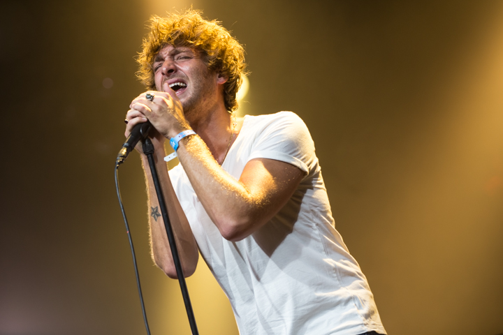 Paolo Nutini @ Lowlands 2015, picture 4, photographed by Dorien Goetschalckx - FrontView Magazine