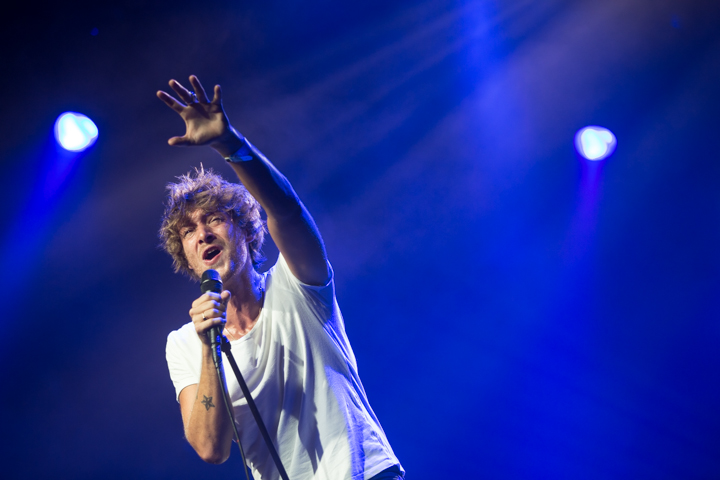 Paolo Nutini @ Lowlands 2015, picture 12, photographed by Dorien Goetschalckx - FrontView Magazine