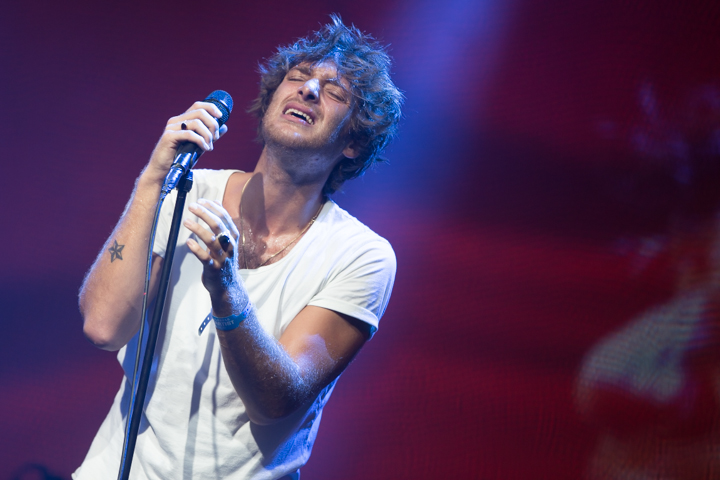 Paolo Nutini @ Lowlands 2015, picture 13, photographed by Dorien Goetschalckx - FrontView Magazine