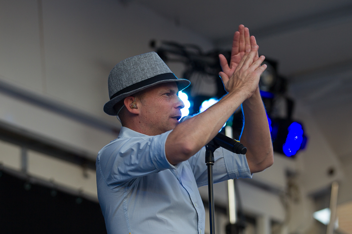 Podium & Sfeer @ Vlaanderen Zingt 2015 in St.-Katelijne-Waver, picture 6, photographed by Guy Danneels - FrontView Magazine