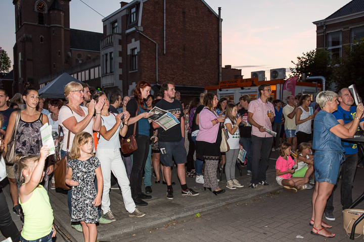 Podium & Sfeer @ Vlaanderen Zingt 2015 in St.-Katelijne-Waver, picture 7, photographed by Guy Danneels - FrontView Magazine