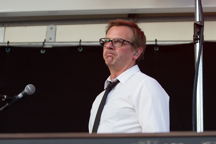Podium & Sfeer @ Vlaanderen Zingt 2015 in St.-Katelijne-Waver, picture 13, photographed by Guy Danneels - FrontView Magazine