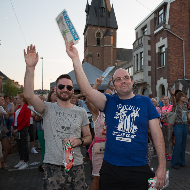 Podium & Sfeer @ Vlaanderen Zingt 2015 in St.-Katelijne-Waver, picture 29, photographed by Guy Danneels - FrontView Magazine