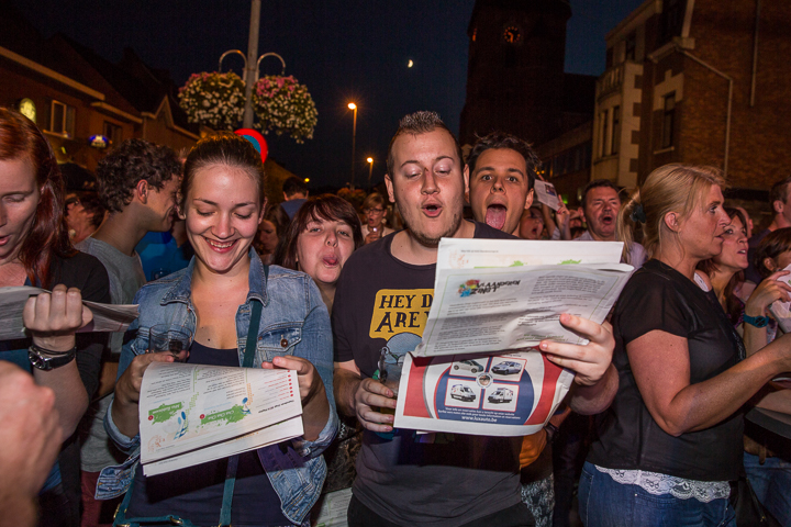 Podium & Sfeer @ Vlaanderen Zingt 2015 in St.-Katelijne-Waver, picture 36, photographed by Guy Danneels - FrontView Magazine