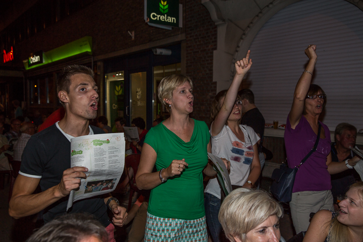 Podium & Sfeer @ Vlaanderen Zingt 2015 in St.-Katelijne-Waver, picture 44, photographed by Guy Danneels - FrontView Magazine