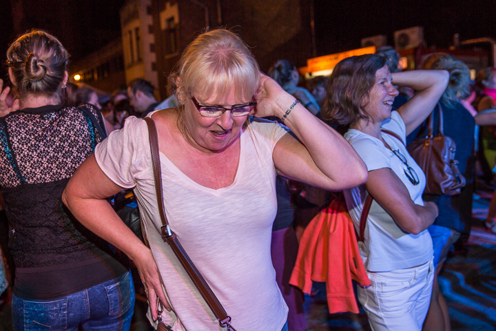 Podium & Sfeer @ Vlaanderen Zingt 2015 in St.-Katelijne-Waver, picture 68, photographed by Guy Danneels - FrontView Magazine