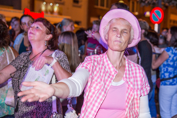 Podium & Sfeer @ Vlaanderen Zingt 2015 in St.-Katelijne-Waver, picture 69, photographed by Guy Danneels - FrontView Magazine