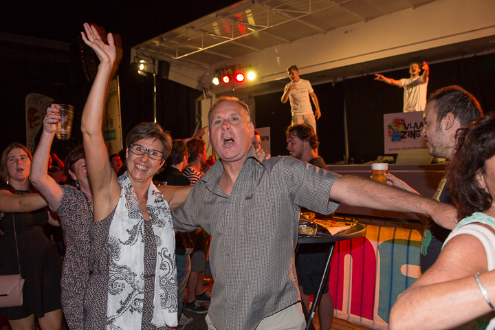 Podium & Sfeer @ Vlaanderen Zingt 2015 in St.-Katelijne-Waver, picture 127, photographed by Guy Danneels - FrontView Magazine