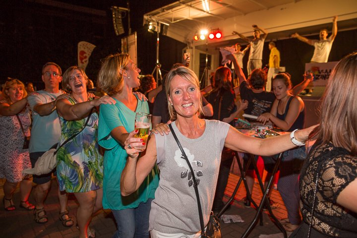 Podium & Sfeer @ Vlaanderen Zingt 2015 in St.-Katelijne-Waver, picture 128, photographed by Guy Danneels - FrontView Magazine