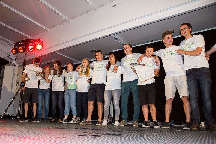 Podium & Sfeer @ Vlaanderen Zingt 2015 in St.-Katelijne-Waver, picture 148, photographed by Guy Danneels - FrontView Magazine
