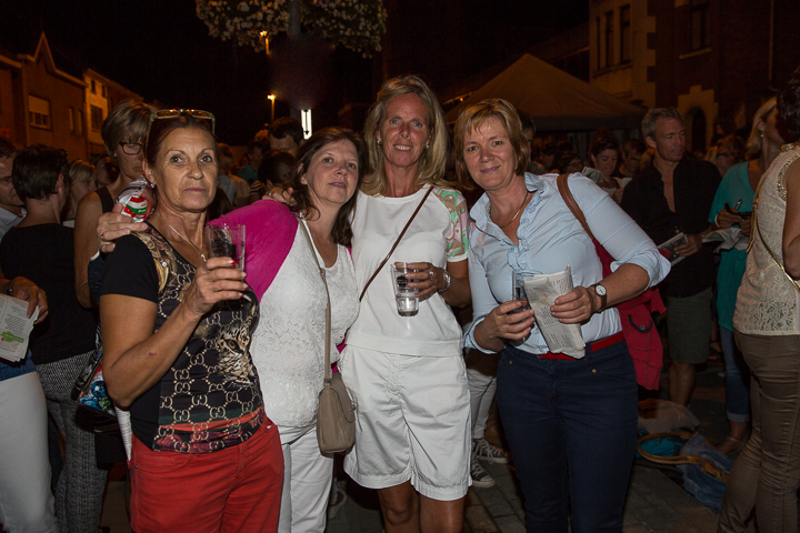 Publieksfoto's & Sfeer deel 2 @ Vlaanderen Zingt 2015 in St.-Katelijne-Waver, picture 45, photographed by Guy Danneels - FrontView Magazine