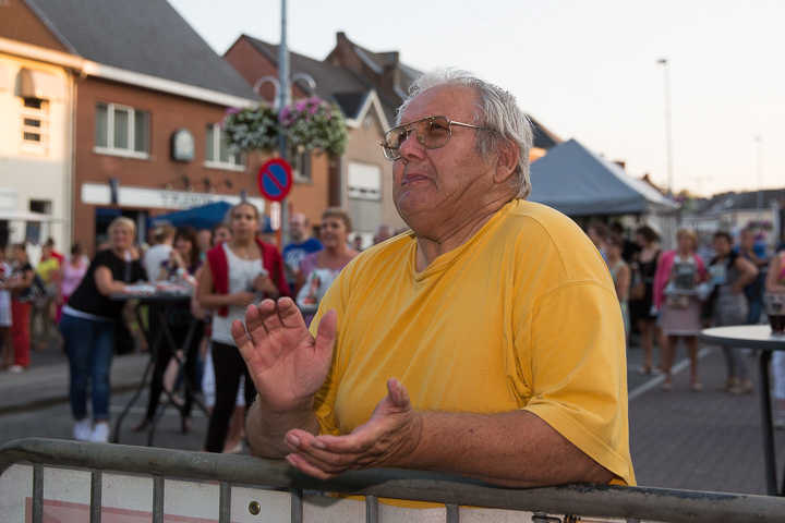 Publieksfoto's & Sfeer @ Vlaanderen Zingt 2015 in St.-Katelijne-Waver, picture 1, photographed by Guy Danneels - FrontView Magazine