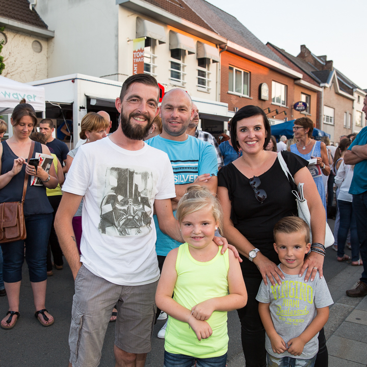 Publieksfoto's & Sfeer @ Vlaanderen Zingt 2015 in St.-Katelijne-Waver, picture 27, photographed by Guy Danneels - FrontView Magazine