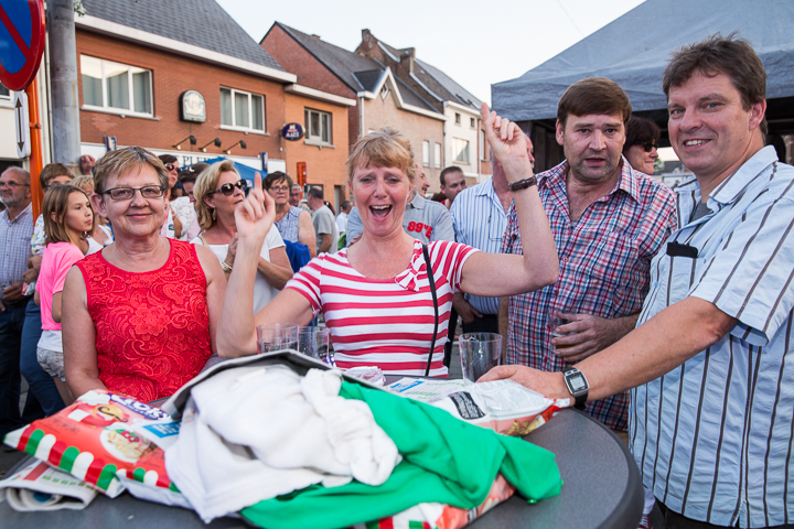 Publieksfoto's & Sfeer @ Vlaanderen Zingt 2015 in St.-Katelijne-Waver, picture 33, photographed by Guy Danneels - FrontView Magazine