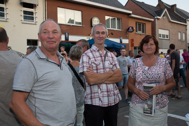 Publieksfoto's & Sfeer @ Vlaanderen Zingt 2015 in St.-Katelijne-Waver, picture 41, photographed by Guy Danneels - FrontView Magazine
