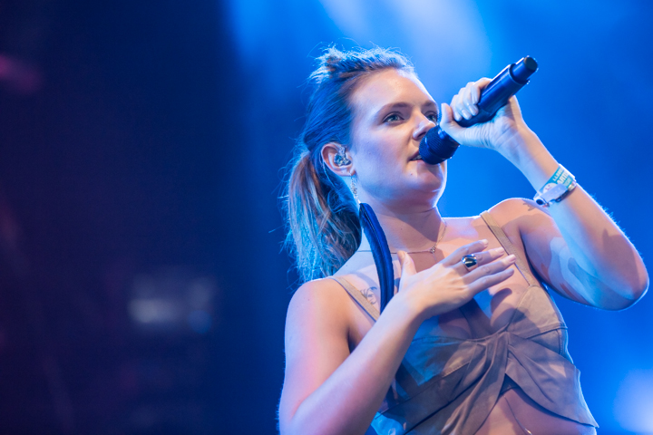 Tove Lo @ Lowlands 2015, picture 2, photographed by Dorien Goetschalckx - FrontView Magazine