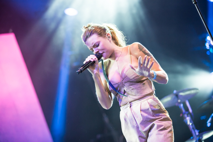 Tove Lo @ Lowlands 2015, picture 5, photographed by Dorien Goetschalckx - FrontView Magazine