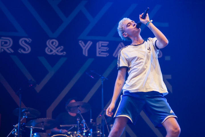 Years & Years @ Lowlands 2015, picture 13, photographed by Dorien Goetschalckx - FrontView Magazine