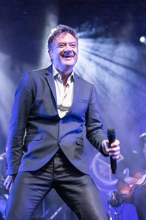 Bart Peeters @ Openluchttheater Rivierenhof (Deurne), picture 9, photographed by Andy Immens - FrontView Magazine