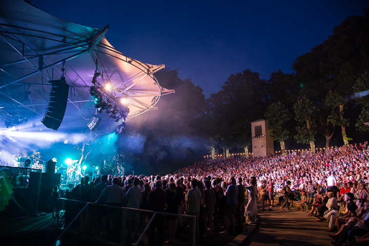 Bart Peeters @ Openluchttheater Rivierenhof (Deurne), picture 40, photographed by Andy Immens - FrontView Magazine