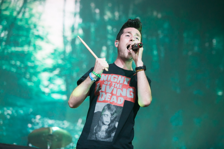 Bastille @ Lowlands 2015, foto 12, foto's door Dorien Goetschalckx - FrontView Magazine
