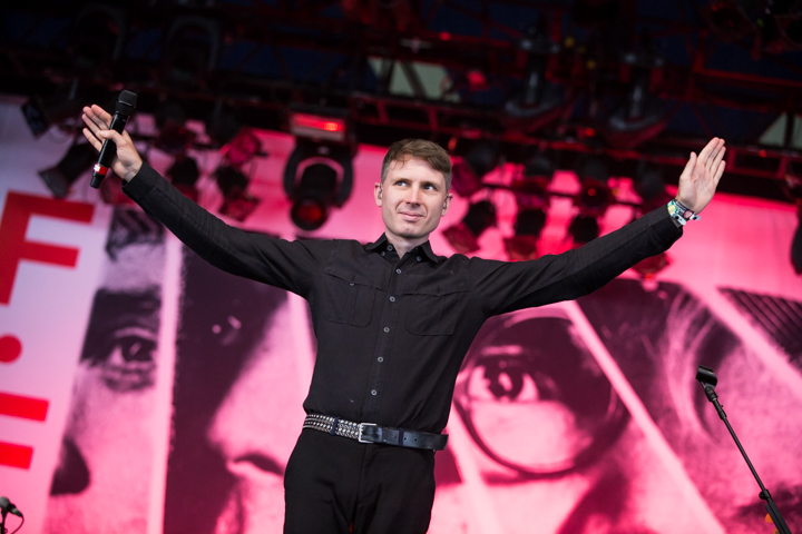 Franz Ferdinand & Sparks @ Lowlands 2015, picture 3, photographed by Dorien Goetschalckx - FrontView Magazine