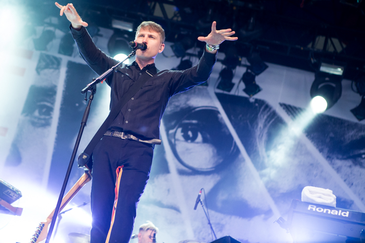 Franz Ferdinand & Sparks @ Lowlands 2015, picture 17, photographed by Dorien Goetschalckx - FrontView Magazine