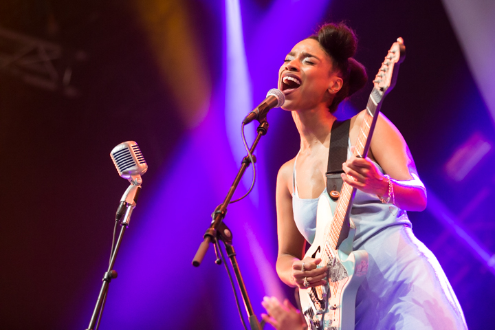 Lianne La Havas @ Lowlands 2015, picture 12, photographed by Dorien Goetschalckx - FrontView Magazine