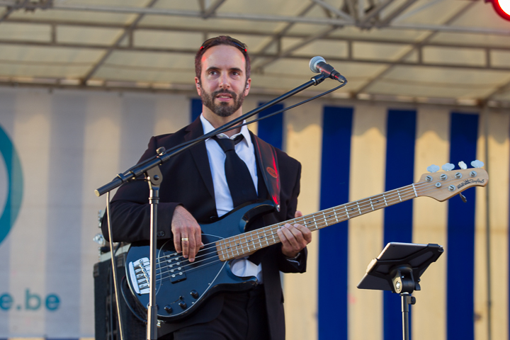 Podium & Sfeer @ Vlaanderen Zingt 2015 in St.-Idesbald, foto 34, foto's door Guy Danneels - FrontView Magazine