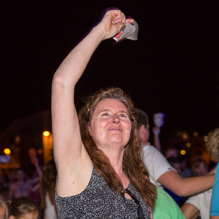 Podium & Sfeer @ Vlaanderen Zingt 2015 in St.-Idesbald, foto 95, foto's door Guy Danneels - FrontView Magazine