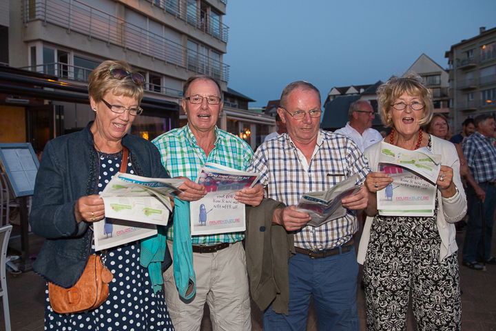 Publieksfoto's & Sfeer Reeks A @ Vlaanderen Zingt 2015 in St.-Idesbald, picture 145, photographed by Guy Danneels - FrontView Magazine