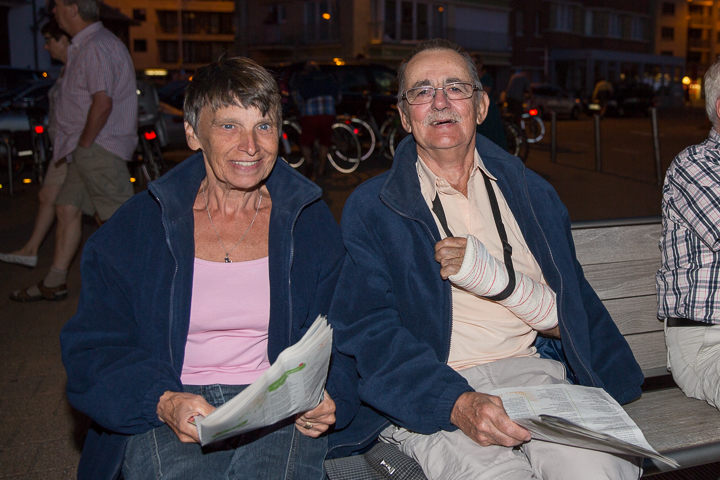 Publieksfoto's & Sfeer Reeks B @ Vlaanderen Zingt 2015 in St.-Idesbald, picture 8, photographed by Guy Danneels - FrontView Magazine