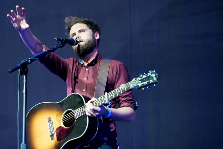 Passenger @ Lowlands 2015, picture 4, photographed by Dorien Goetschalckx - FrontView Magazine