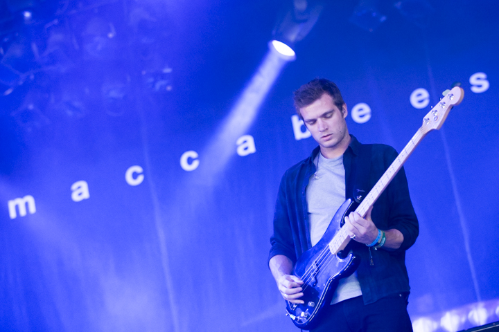 The Maccabees @ Lowlands 2015, picture 7, photographed by Dorien Goetschalckx - FrontView Magazine