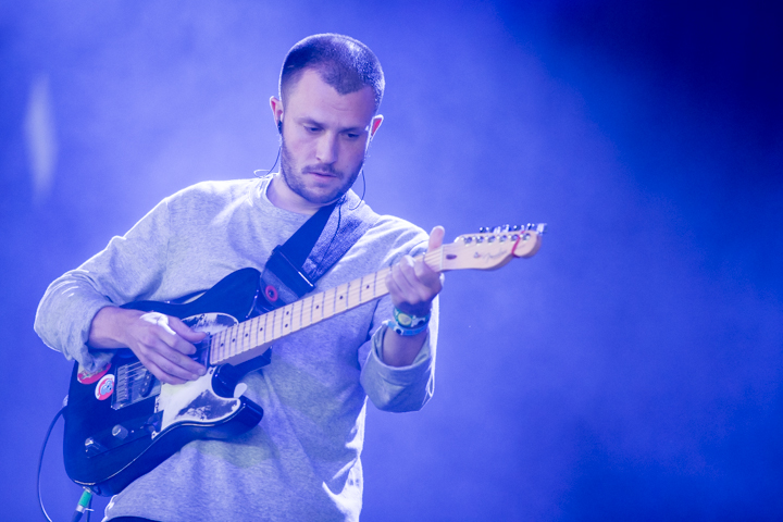 The Maccabees @ Lowlands 2015, picture 8, photographed by Dorien Goetschalckx - FrontView Magazine