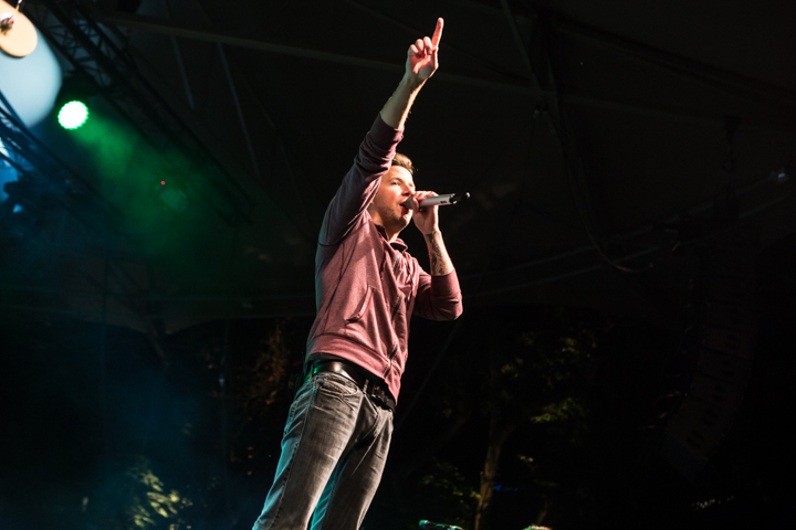 Simple Plan @ OLT Rivierenhof, picture 21, photographed by Dorien Goetschalckx - FrontView Magazine