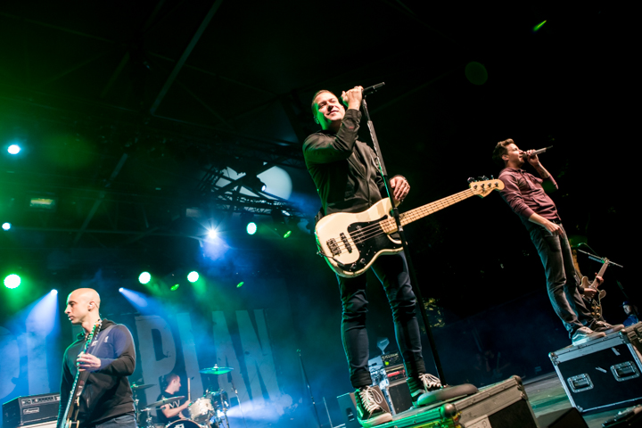 Simple Plan @ OLT Rivierenhof, picture 24, photographed by Dorien Goetschalckx - FrontView Magazine