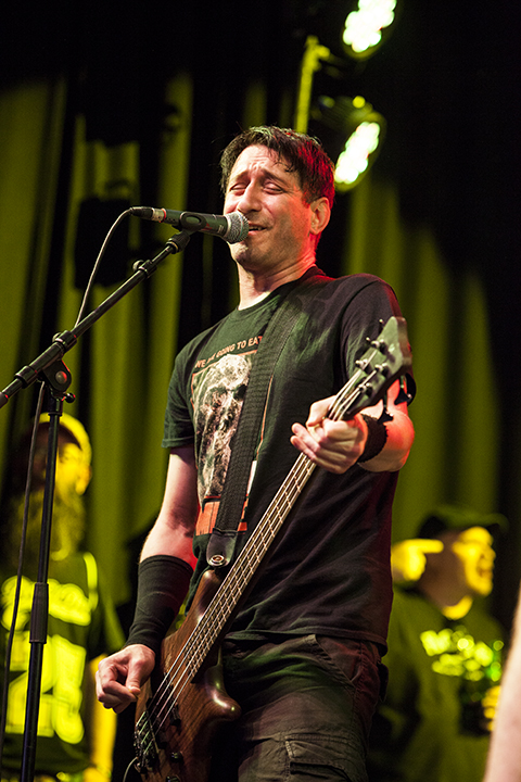 Dog eat Dog Masters@ Rock 2015, foto 13, foto's door Frank Lambrechts - FrontView Magazine