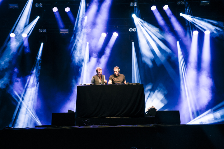 DJ Tom Barman @ Maanrock 2015, picture 2, photographed by Geert Pieters - FrontView Magazine