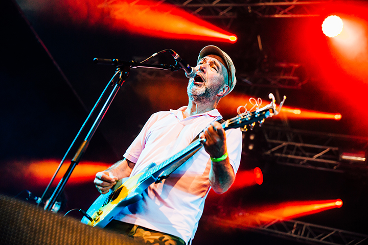 Fischer-Z @ Boerenrock 2015, foto 3, foto's door Elke Briers - FrontView Magazine