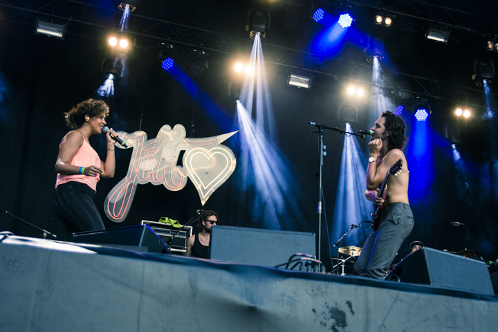 Jett Rebel @ Maanrock 2015, picture 3, photographed by Geert Pieters - FrontView Magazine