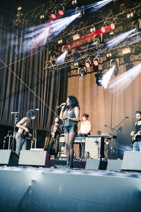 Jett Rebel @ Maanrock 2015, picture 6, photographed by Geert Pieters - FrontView Magazine