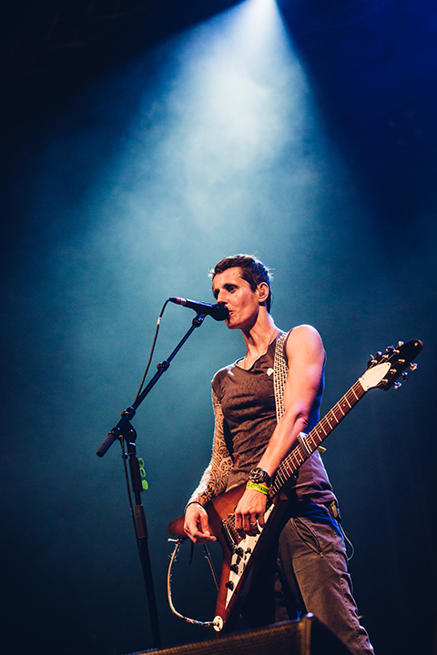 K's Choice @ Boerenrock 2015, foto 18, foto's door Elke Briers - FrontView Magazine