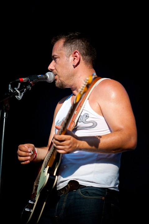 Lata Gouveia @ Marktrock Poperinge, picture 1, photographed by Devid Camerlynck - FrontView Magazine