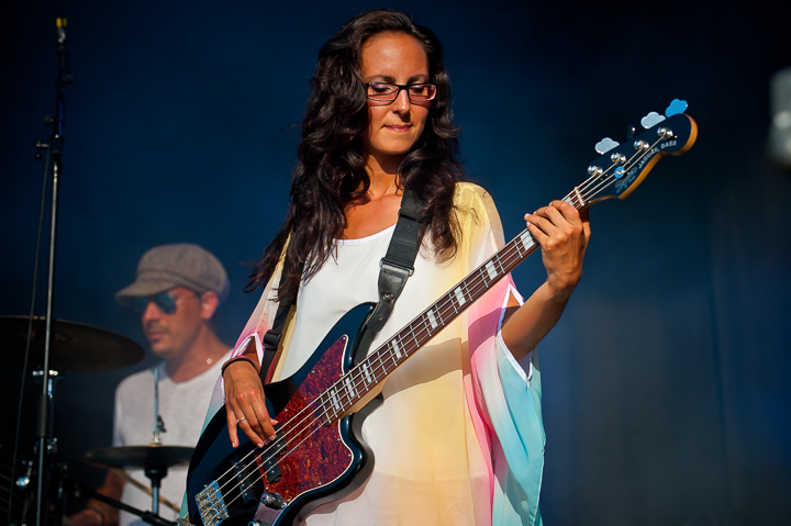 Lata Gouveia @ Marktrock Poperinge, picture 14, photographed by Devid Camerlynck - FrontView Magazine